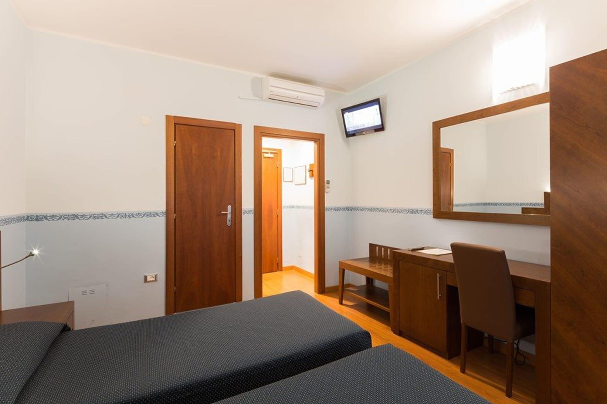 Hotel Terminus & Plaza Pisa Exteriér fotografie