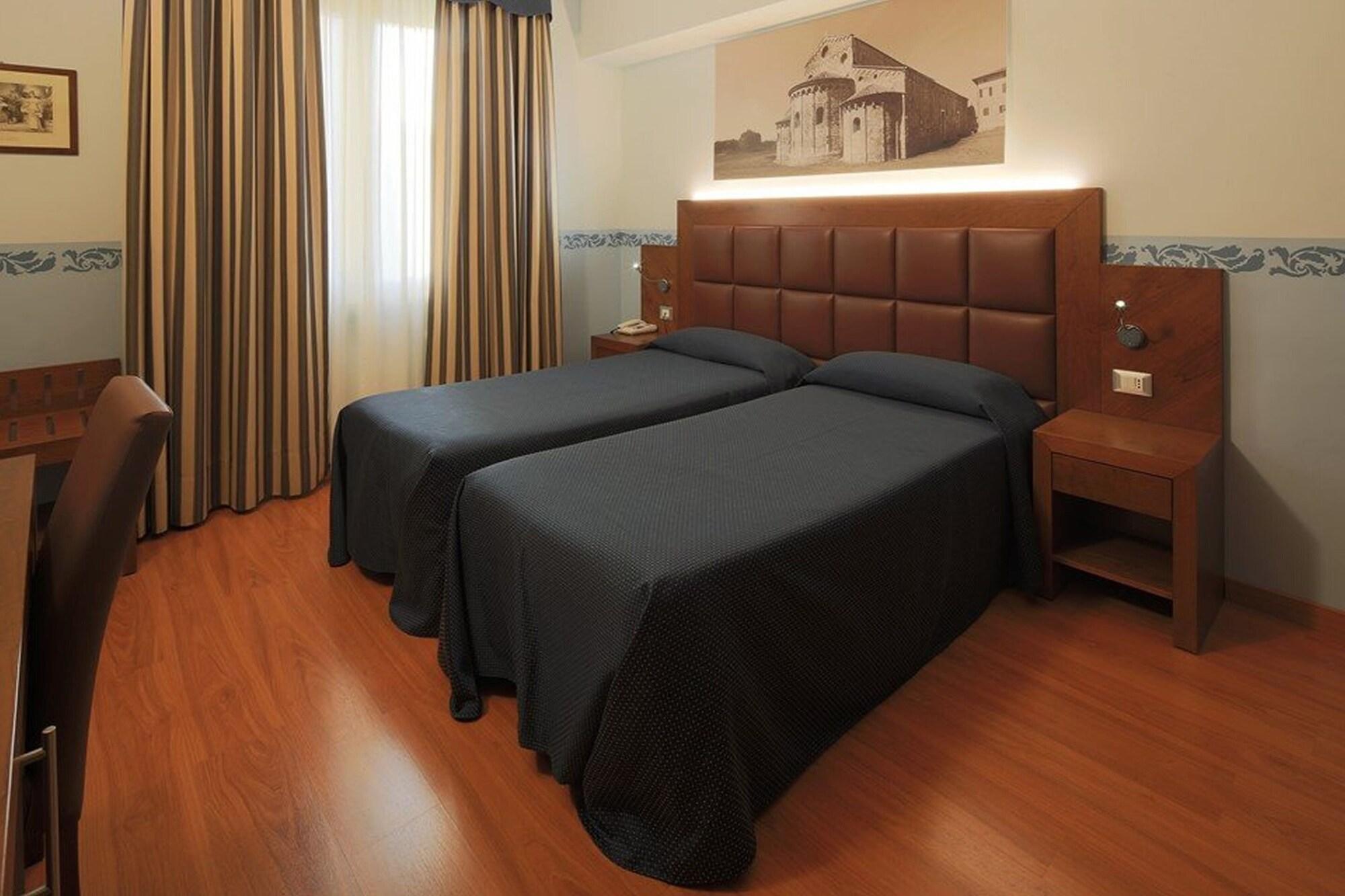 Hotel Terminus & Plaza Pisa Exteriér fotografie