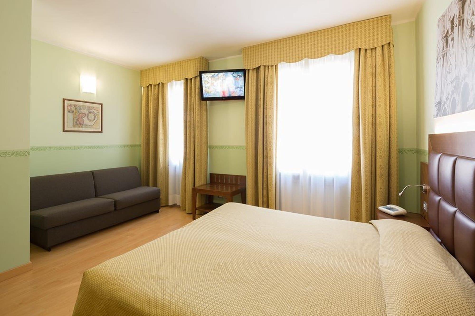 Hotel Terminus & Plaza Pisa Exteriér fotografie