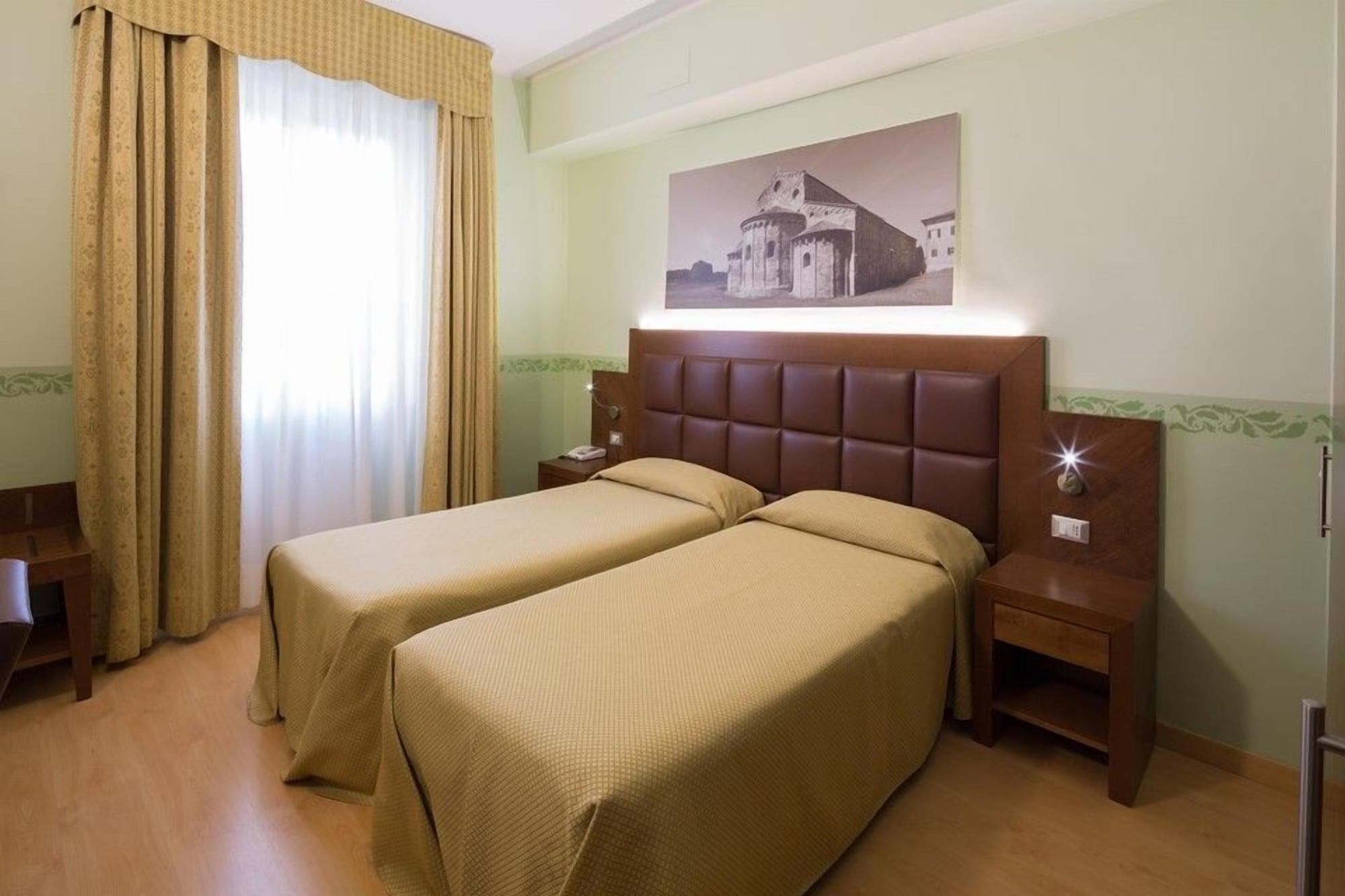 Hotel Terminus & Plaza Pisa Exteriér fotografie