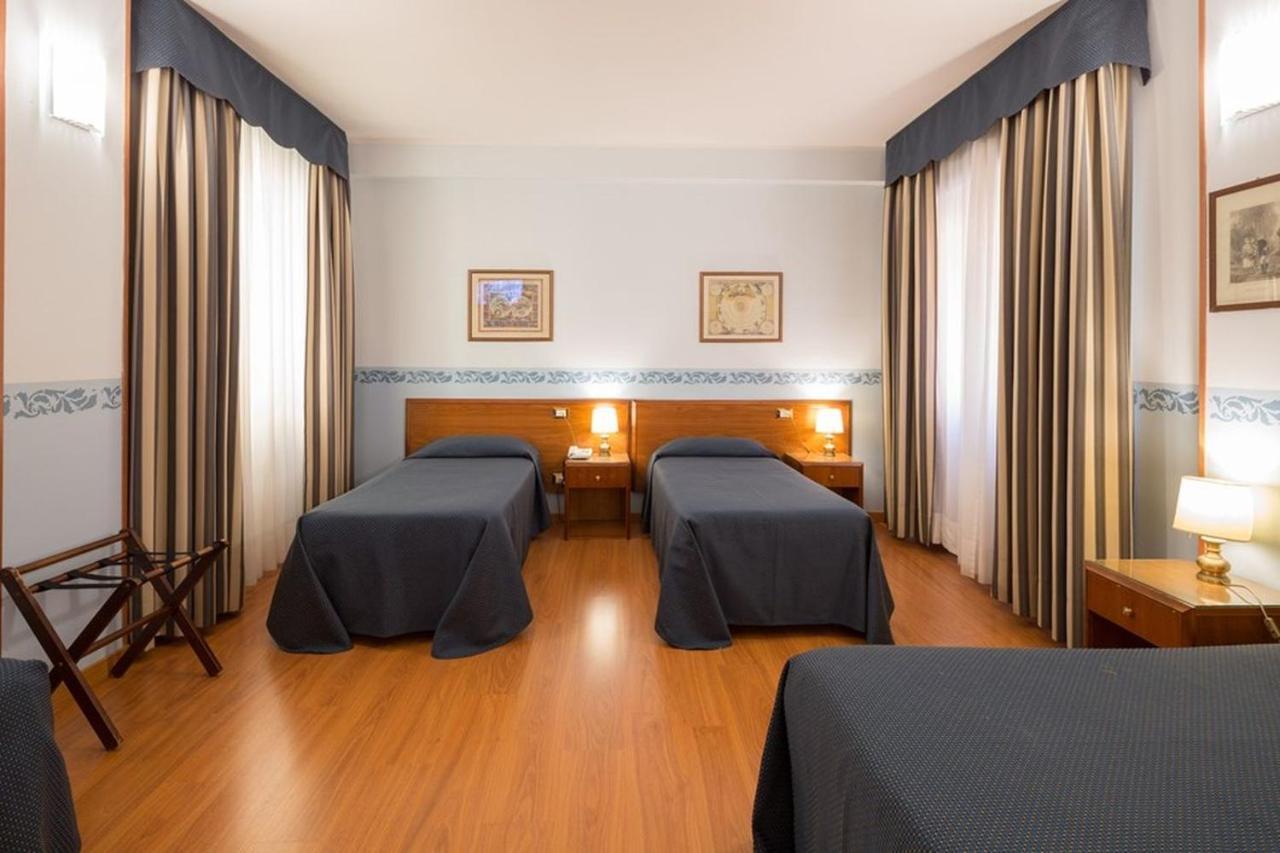 Hotel Terminus & Plaza Pisa Exteriér fotografie