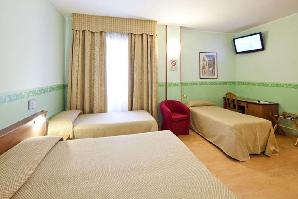 Hotel Terminus & Plaza Pisa Exteriér fotografie
